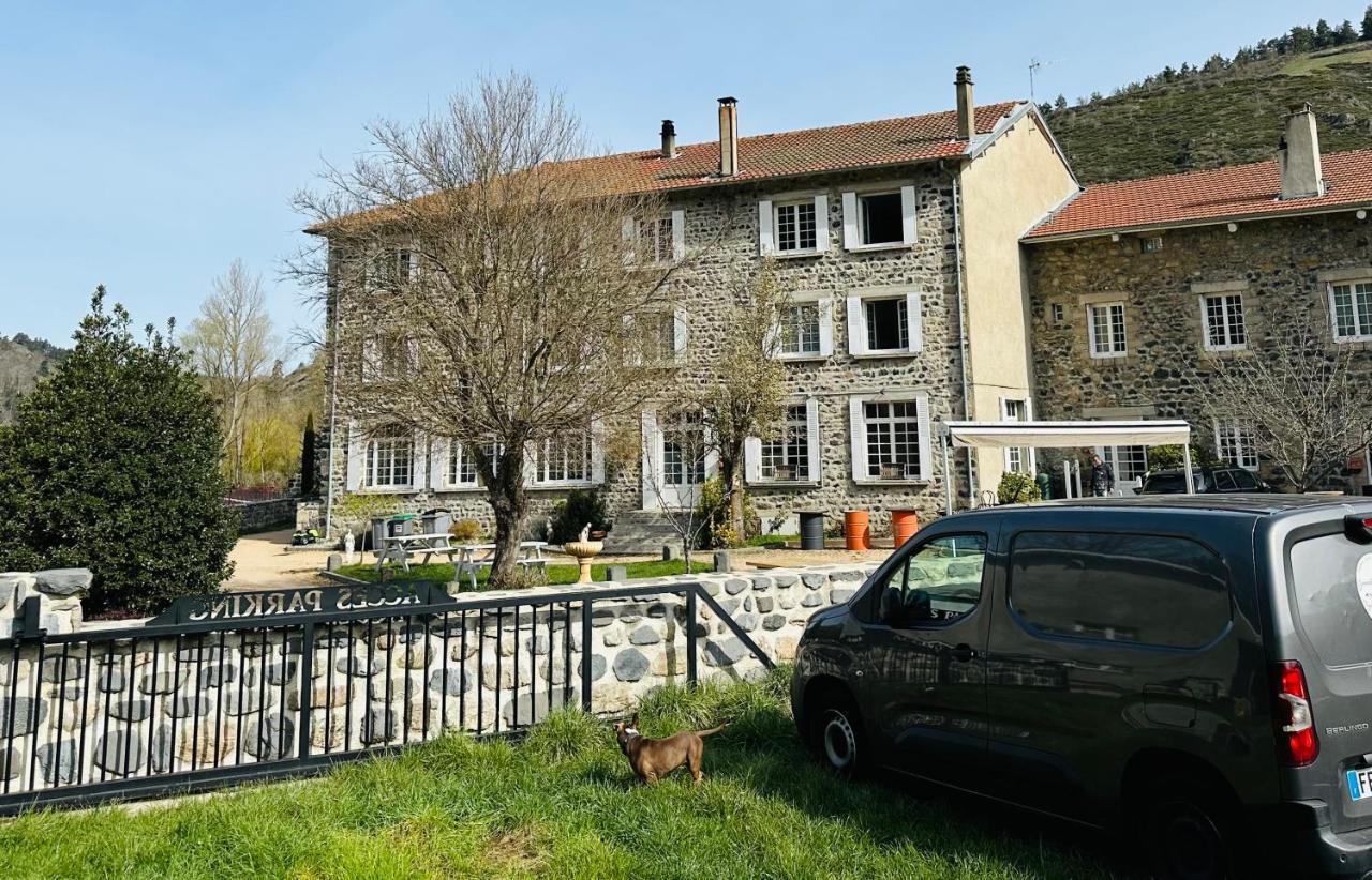 Hl Hotel De La Loire Goudet Eksteriør billede